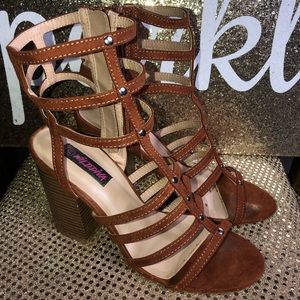 Wild Diva Cage Heel